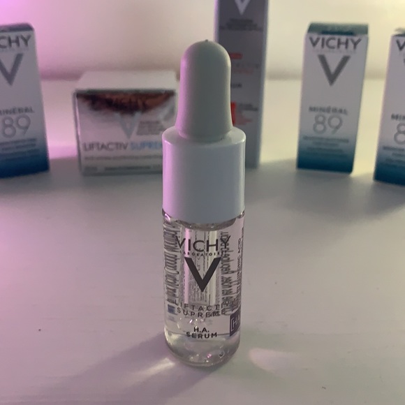 Brand new Vichy laboratories bundle. - Picture 9 of 9